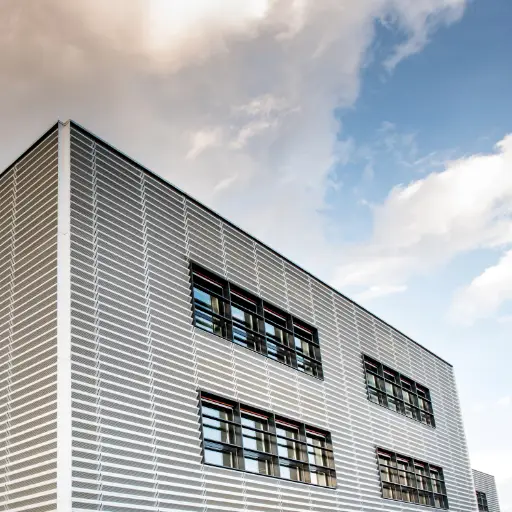 bardage durabilite structure immeuble métallique