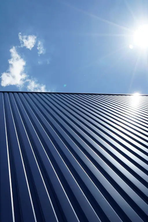 couverture metallique batiment professionnel toit métallique